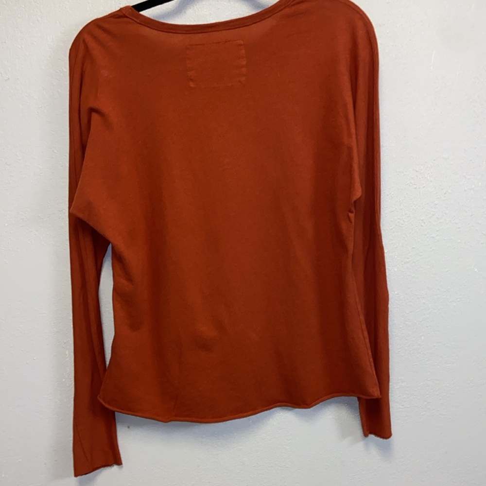 Frank and Eileen  Luxe Rust Long Sleeve  Casual Everyday Top 3516 - Picture 4 of 8